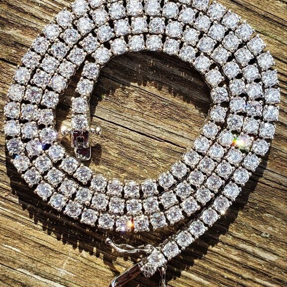 Simulated Diamond tennis chain - Picture 3 of 4